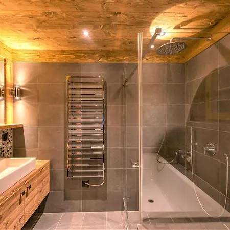 Ourson Brun By Mrs Miggins Chalet Grimentz