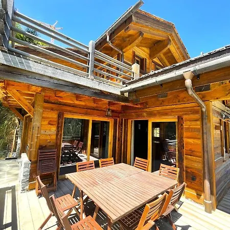 Ourson Brun By Mrs Miggins Alpesi faház