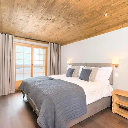 Ourson Brun By Mrs Miggins Chalet